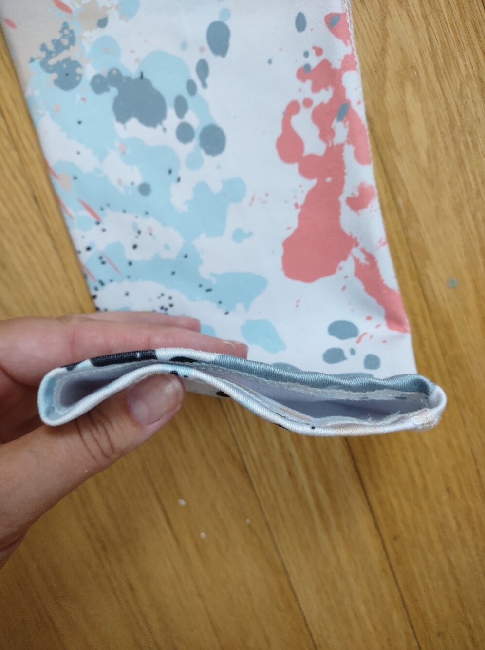 🎨 Greenfit High-Waisted Paint Splatter Leggings – One Size - Picture 2 of 5